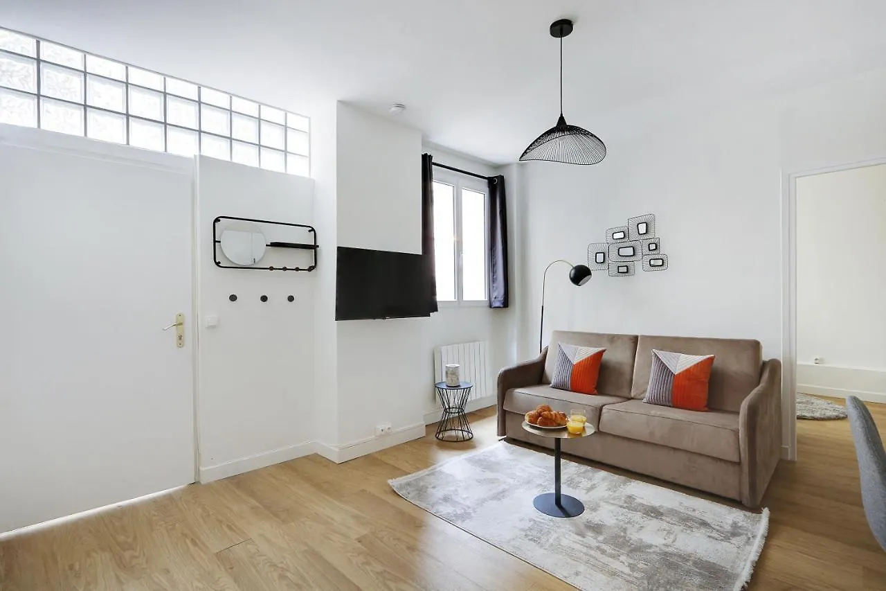 Cmg-Le Marais-Temple-Rdca Apartment Paris 0*,